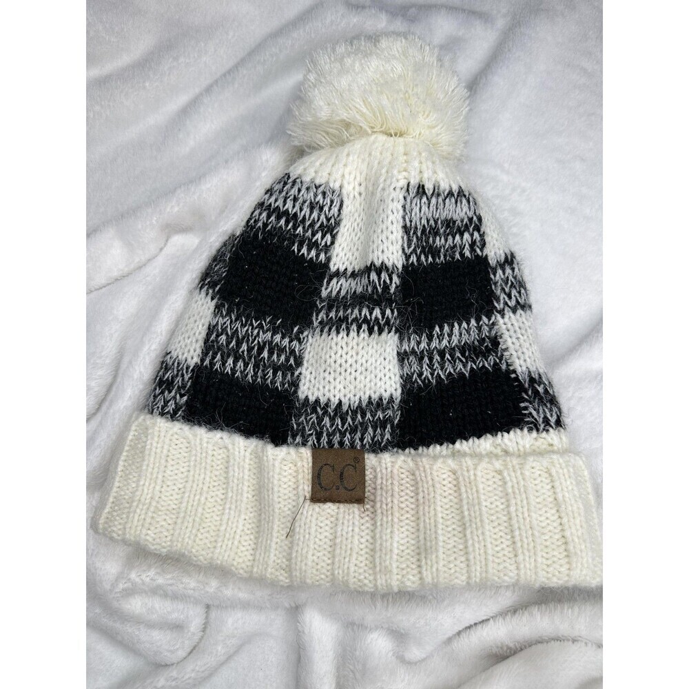C.C Exclusives Hat Beanie OS White Black Plaid Pom Pom Fleece Lined Womens